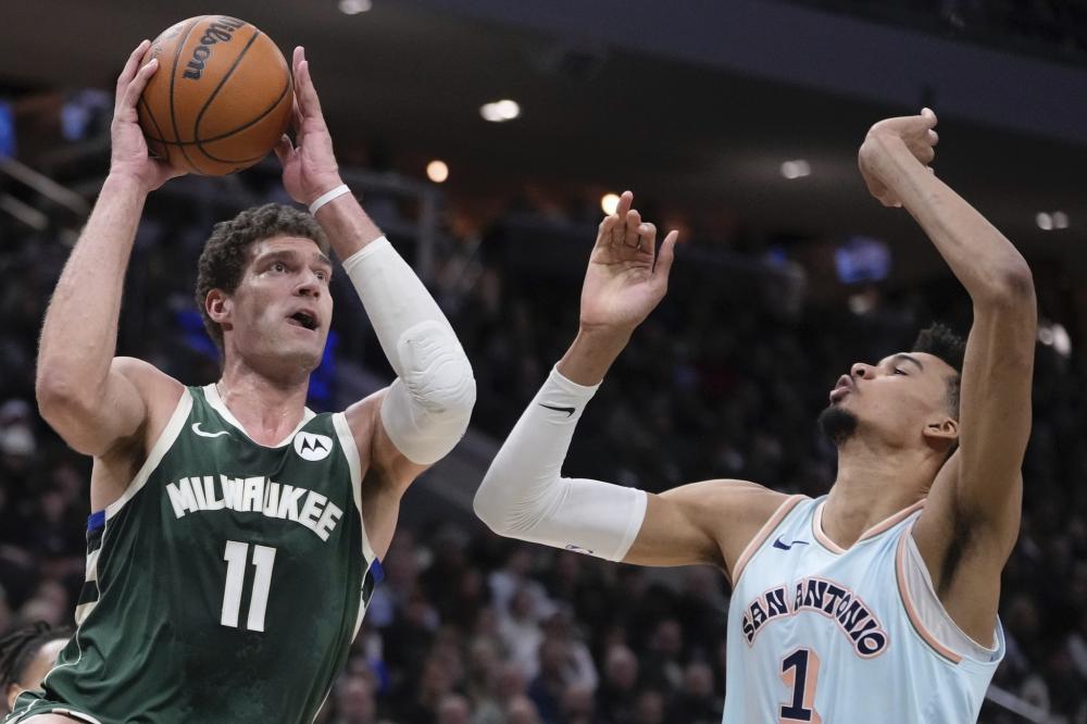 拼抢篮板著 拼抢篮板著