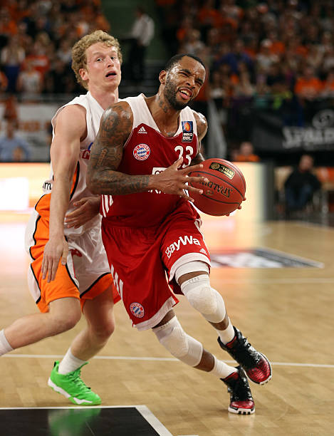 鲁尼放飞自 鲁尼放飞自