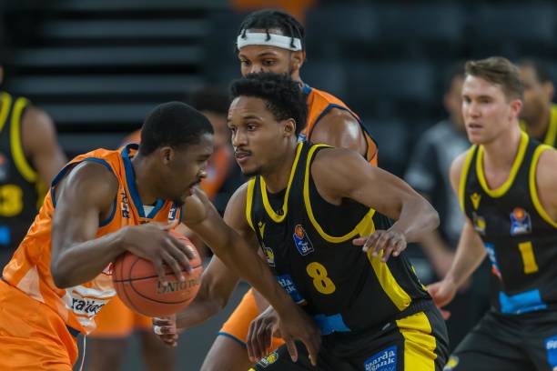 可以看出他 可以看出他